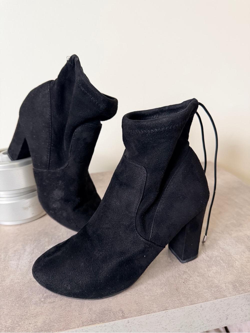 Nine West Black Faux Suede Ankle Boots with Block Heel and Rear Tie